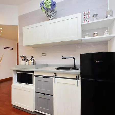 S. Peter 2 - With Garden -50m From Metro * Рим