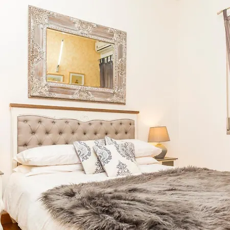 S. Peter 2 - With Garden -50m From Metro *