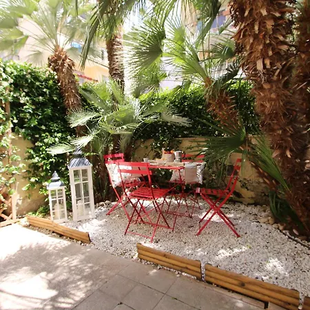 Apartment S. Peter 2 - With Garden -50m From Metro *