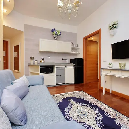 S. Peter 2 - With Garden -50m From Metro Apartament
